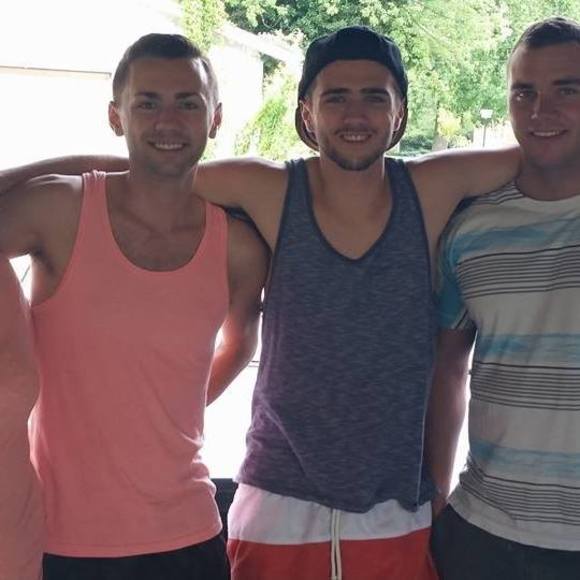 Meet your Posher, Sonya - Picture 1 of 1